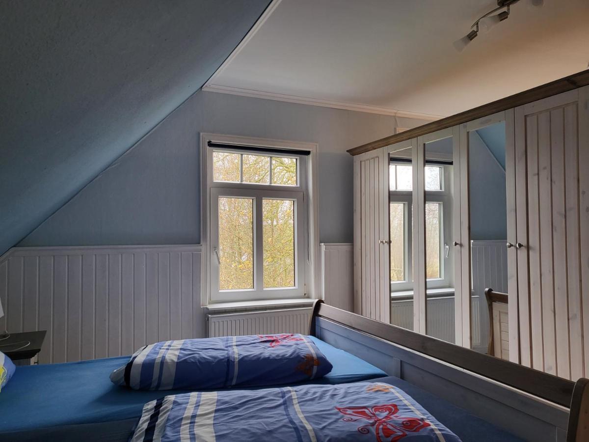 Urlaub Im Blauen Haus Apartment Sehestedt  ภายนอก รูปภาพ